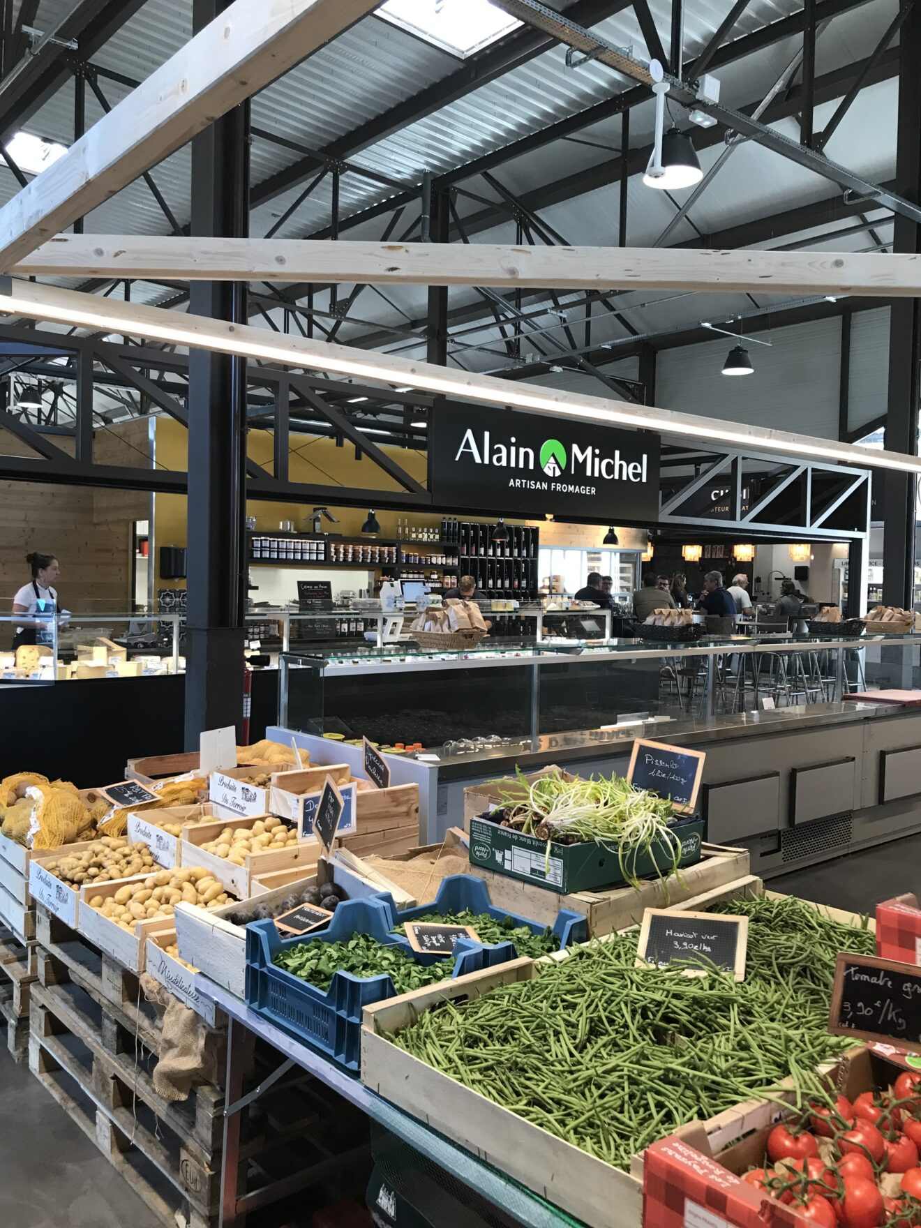 Les Halles De Saint Martin Un Nouveau Rendez Vous Pour Consommer